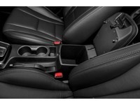 2013 Hyundai Elantra GT 5dr HB Auto SE Interior Shot 8