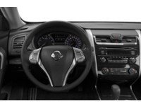 2015 Nissan Altima 4dr Sdn I4 CVT 2.5 Interior Shot 3