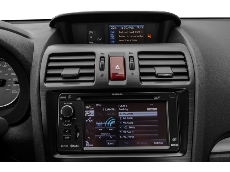2015 Subaru XV Crosstrek 5dr CVT 2.0i w/Limited Pkg Interior Shot 2