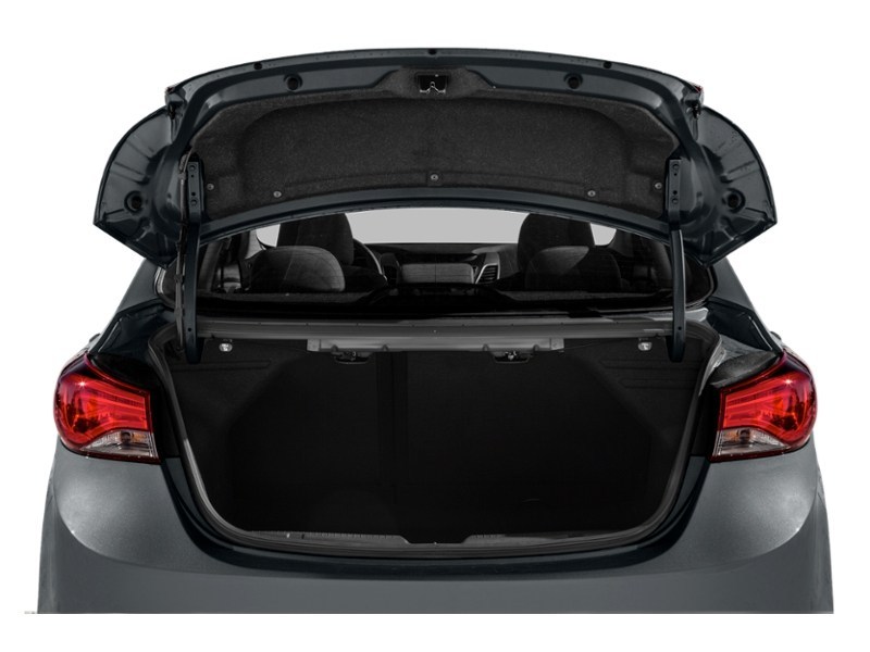 2015 Hyundai Elantra 4dr Sdn Auto GLS Exterior Shot 4