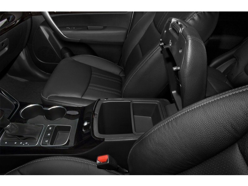 2015 Kia Sorento AWD 4dr I4 GDI Auto LX Interior Shot 8