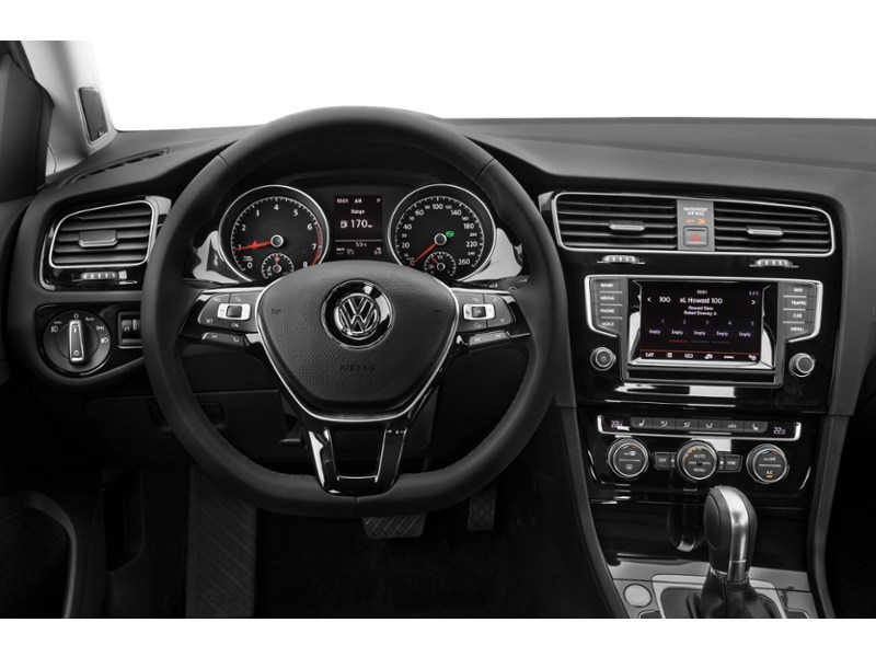 2016 Volkswagen Golf Sportwagon 4dr Man 1.8 TSI Comfortline Interior Shot 3