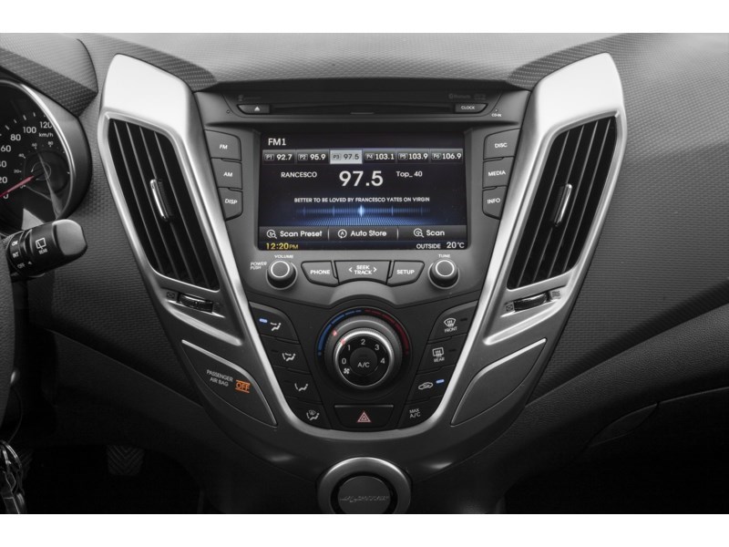 2016 Hyundai Veloster 3dr Cpe Auto Tech Interior Shot 2