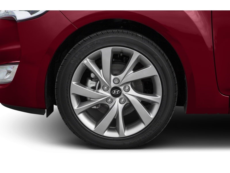2016 Hyundai Veloster 3dr Cpe Auto Tech Exterior Shot 5