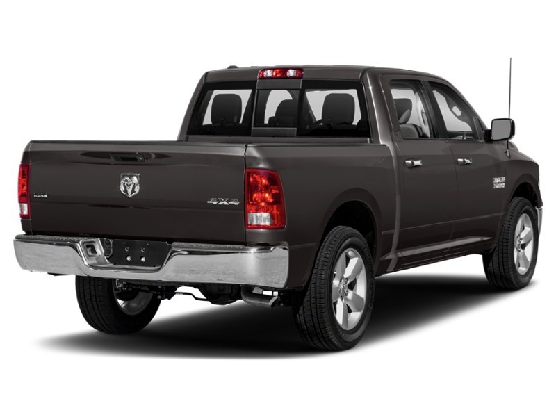2017 RAM 1500 4WD Crew Cab 140.5" Big Horn Exterior Shot 2