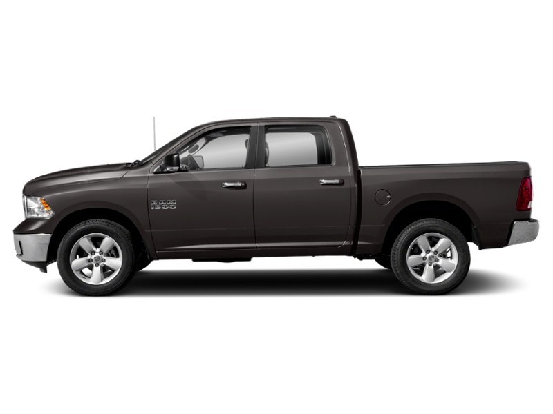 2017 RAM 1500 4WD Crew Cab 140.5" Big Horn Exterior Shot 7