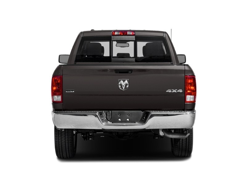 2017 RAM 1500 4WD Crew Cab 140.5" Big Horn Exterior Shot 8