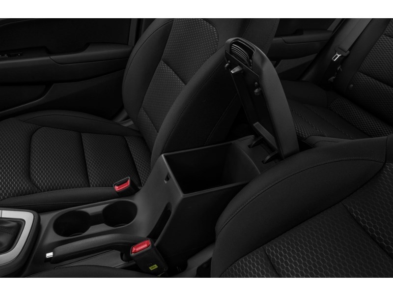 2020 Hyundai Elantra Essential IVT Interior Shot 7