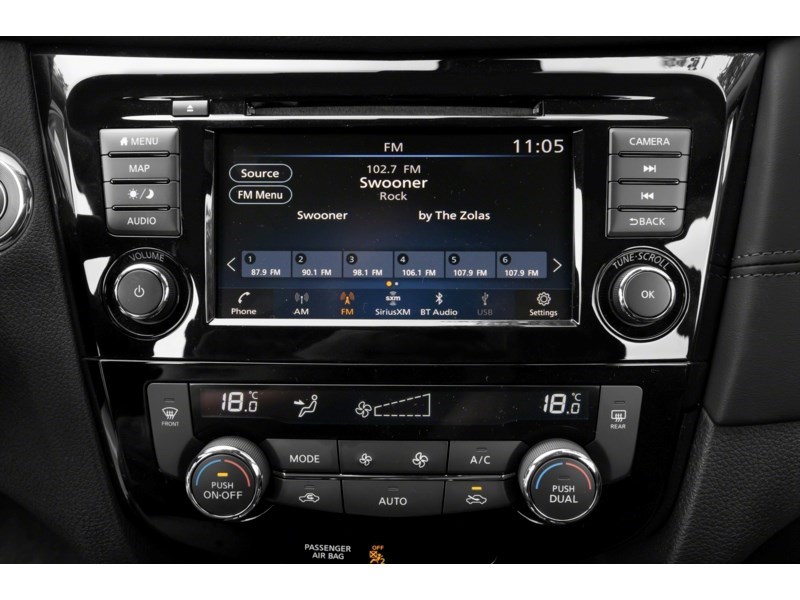 2020 Nissan Rogue AWD SL Interior Shot 2