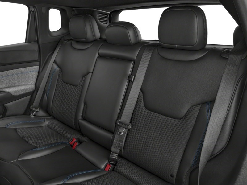 2024 Jeep Compass Altitude 4x4 OEM Shot 6