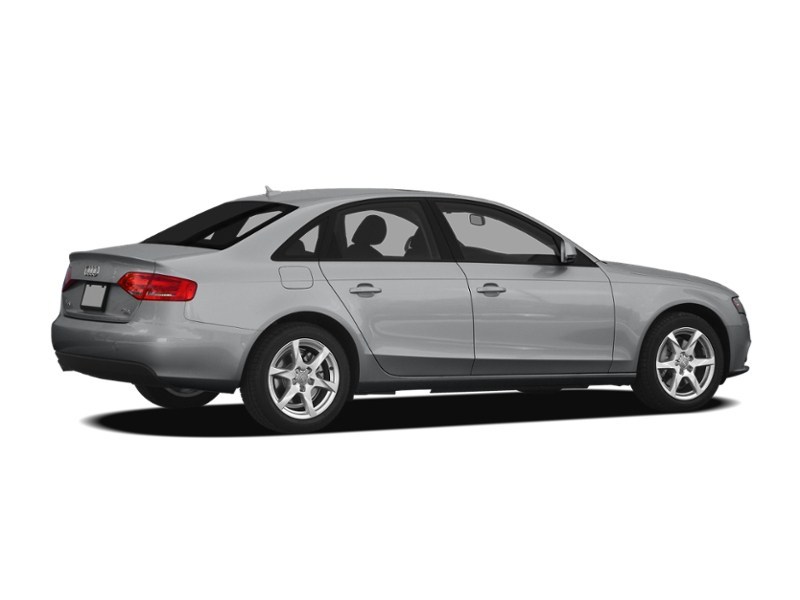 2010 Audi A4 4dr Sdn Auto quattro 2.0T Premium Exterior Shot 2