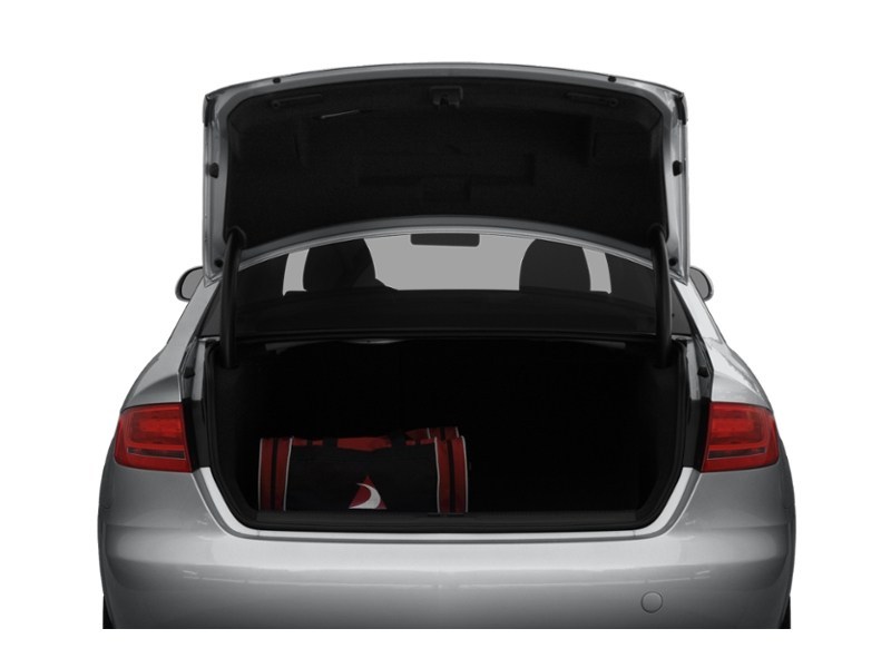 2010 Audi A4 4dr Sdn Auto quattro 2.0T Premium Exterior Shot 4