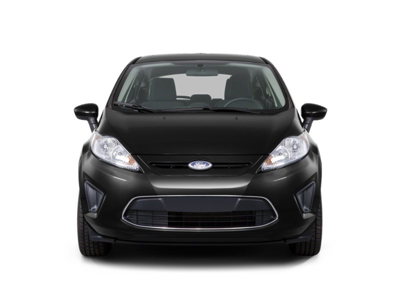 2013 Ford Fiesta 5dr HB SE Exterior Shot 6