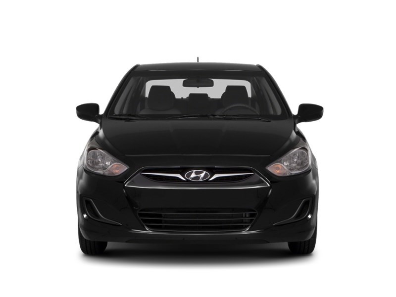 2013 Hyundai Accent 4dr Sdn Man GL *Ltd Avail* Exterior Shot 6