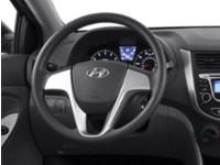 2013 Hyundai Accent 4dr Sdn Auto GL Interior Shot 7