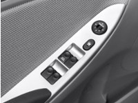 2013 Hyundai Accent 4dr Sdn Auto GL Exterior Shot 18