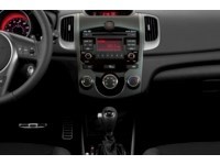 2013 Kia Forte Koup 2dr Cpe Auto EX Exterior Shot 9