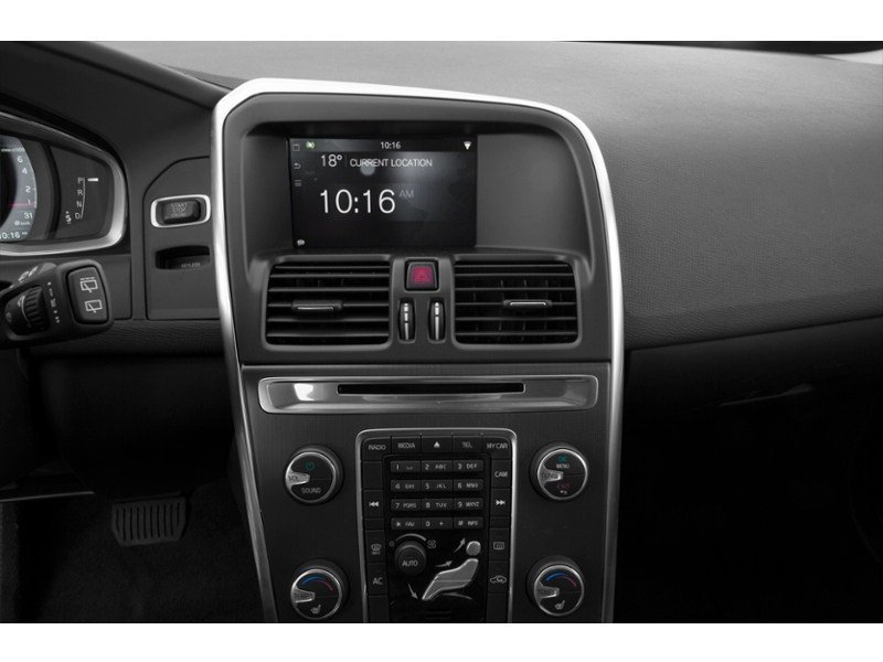 2016 Volvo XC60 AWD 5dr T5 Special Edition Premier Interior Shot 2