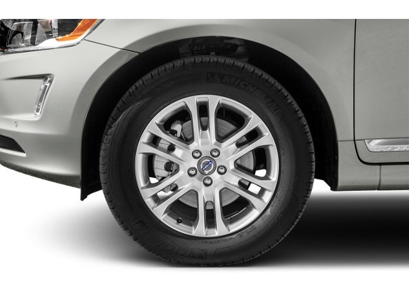 2016 Volvo XC60 AWD 5dr T5 Special Edition Premier Exterior Shot 5