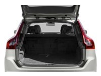2016 Volvo XC60 AWD 5dr T5 Special Edition Premier Exterior Shot 4