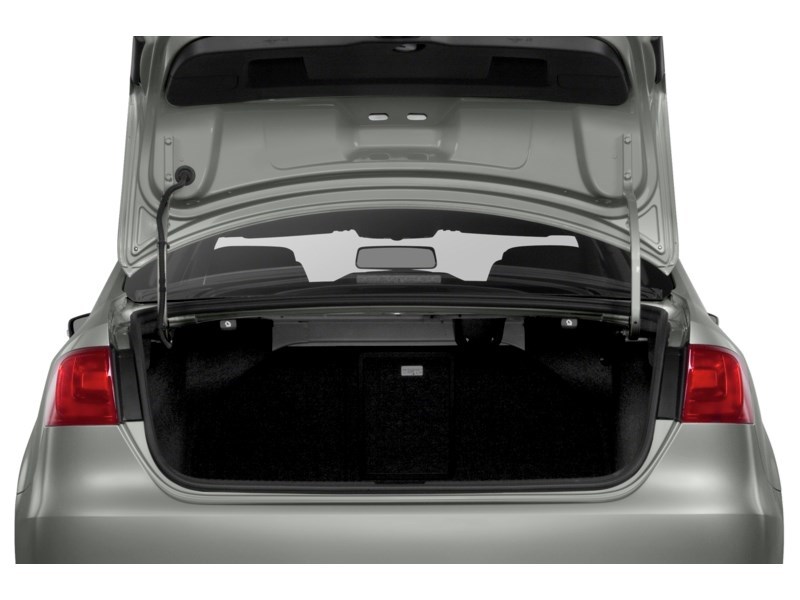 2014 Volkswagen Jetta 4dr 1.8 TSI Auto Highline Exterior Shot 4