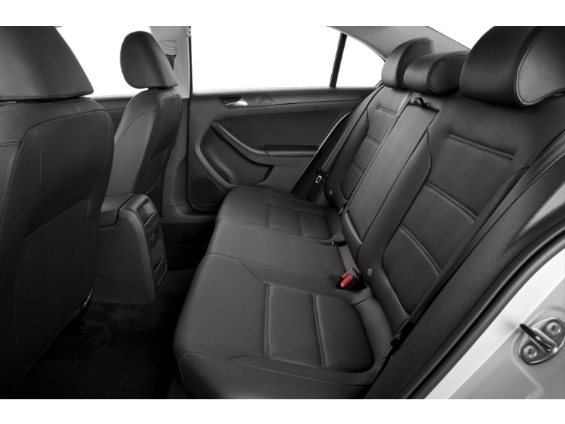 2014 Volkswagen Jetta 4dr 1.8 TSI Man Comfortline Interior Shot 5