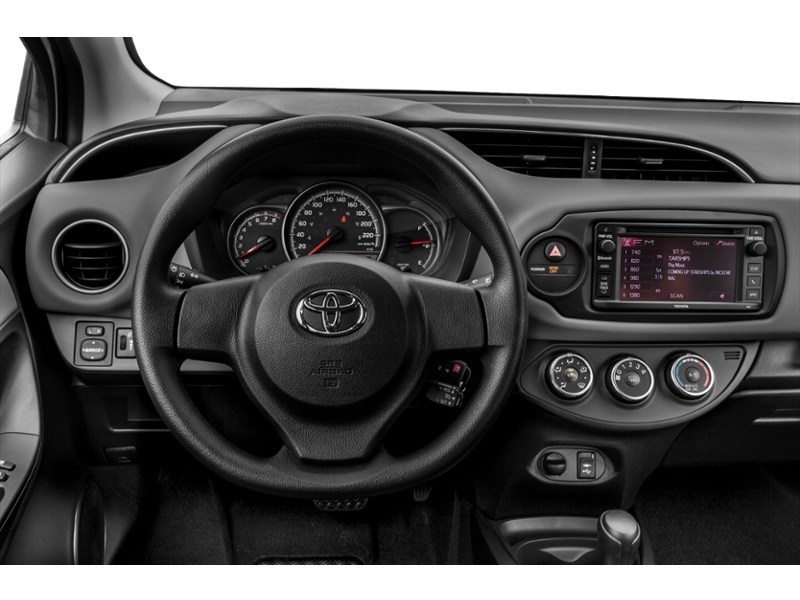 2015 Toyota Yaris 5dr HB Auto LE Interior Shot 3