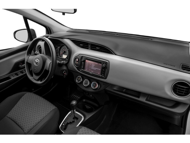 2015 Toyota Yaris 5dr HB Auto LE Interior Shot 1