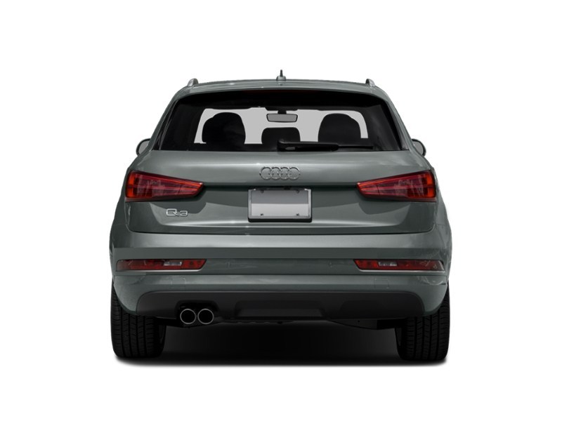 2018 Audi Q3 2.0 TFSI quattro Progressiv Tiptronic Exterior Shot 8