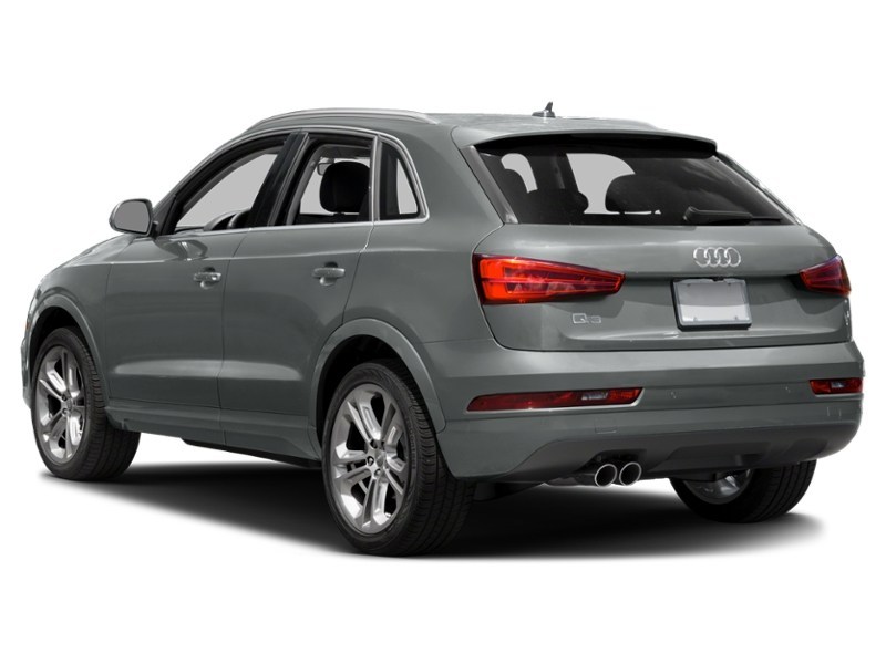 2018 Audi Q3 2.0 TFSI quattro Progressiv Tiptronic Exterior Shot 10