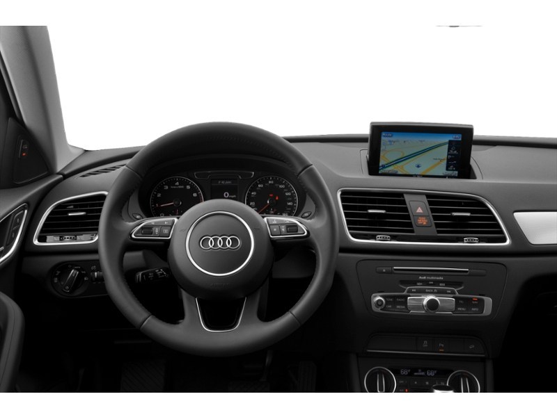 2018 Audi Q3 2.0 TFSI quattro Progressiv Tiptronic Interior Shot 3