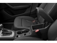2018 Audi Q3 2.0 TFSI quattro Progressiv Tiptronic Interior Shot 7