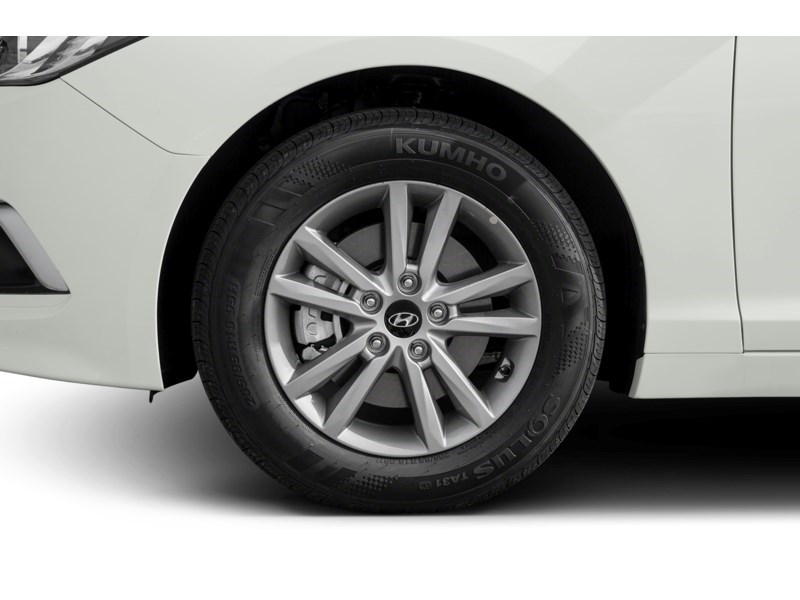 2017 Hyundai Sonata 4dr Sdn 2.4L Auto GLS Exterior Shot 5