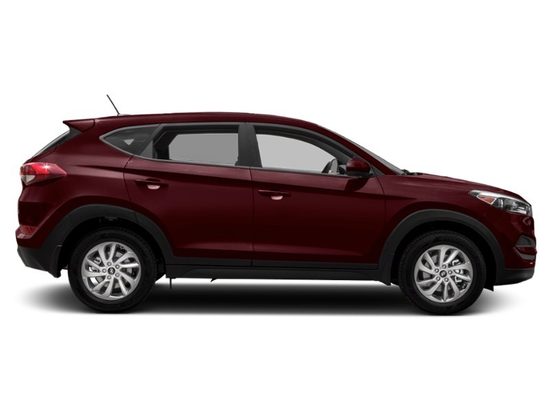 2016 Hyundai Tucson AWD 4dr 2.0L Premium Exterior Shot 11