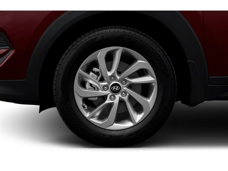 2016 Hyundai Tucson AWD 4dr 2.0L Premium Exterior Shot 5
