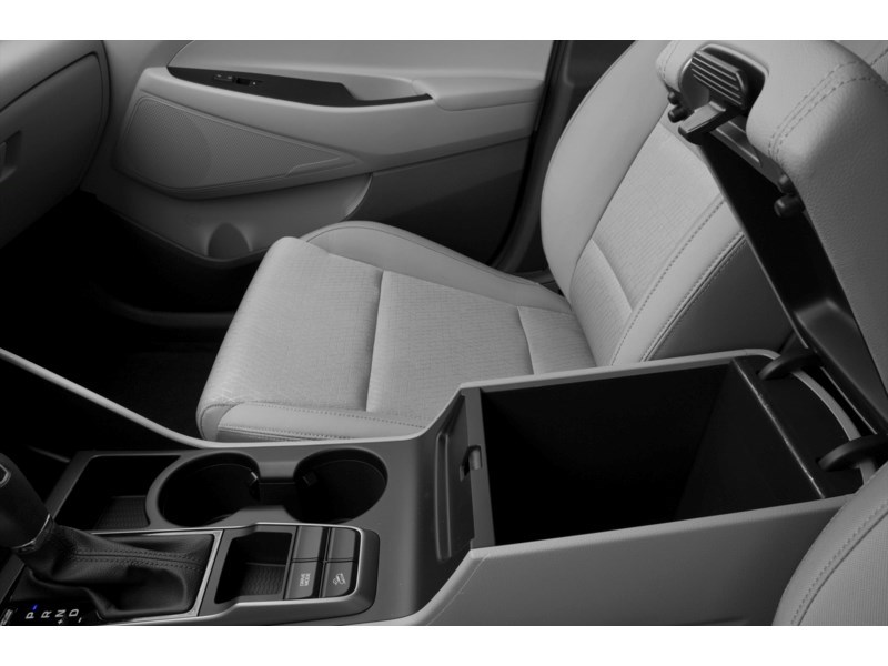 2018 Hyundai Tucson 2.0L SE AWD Interior Shot 7