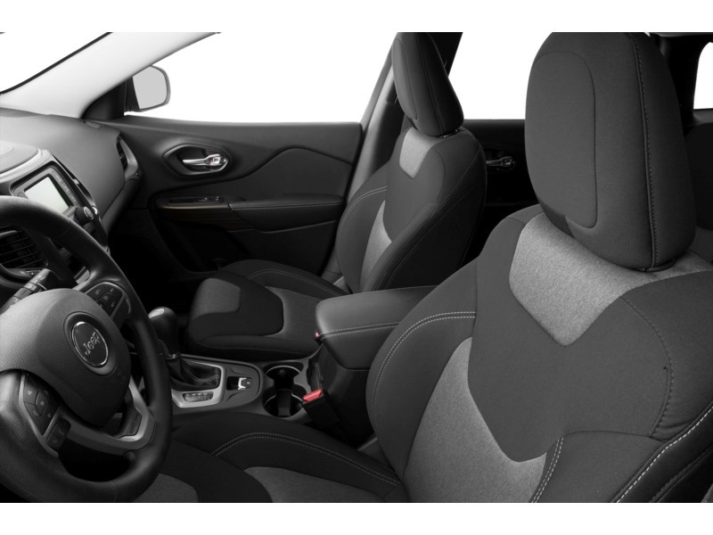 2015 Jeep Cherokee 4WD 4dr Sport Interior Shot 4