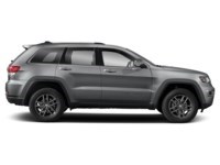 2020 Jeep Grand Cherokee Limited 4x4 Exterior Shot 11