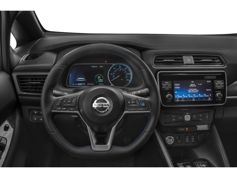 2018 Nissan LEAF S Hatchback Interior Shot 3
