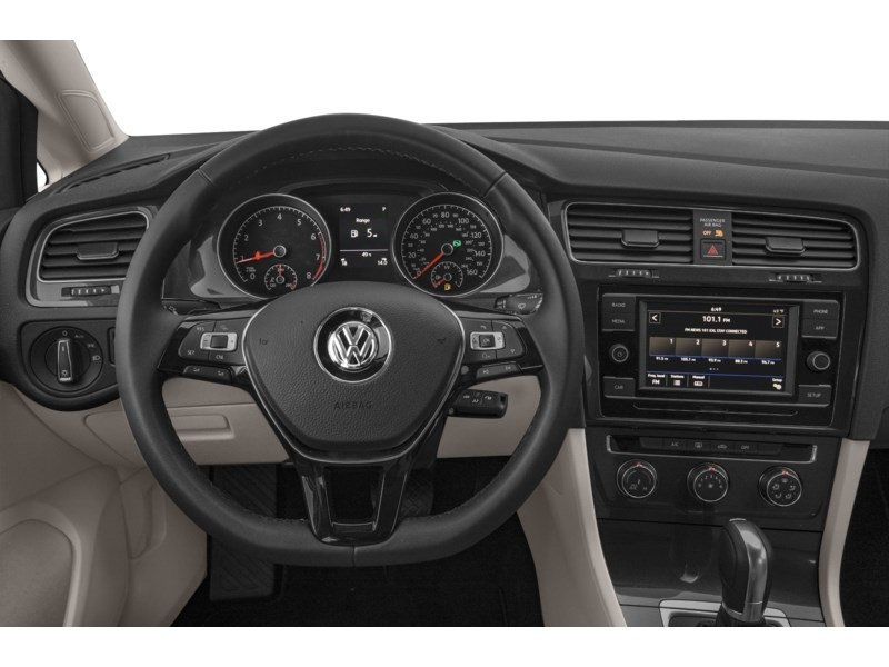 2019 Volkswagen Golf Comfortline 5-door Auto Interior Shot 3