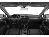 2018 Volkswagen Tiguan Comfortline 4MOTION Interior Shot 6