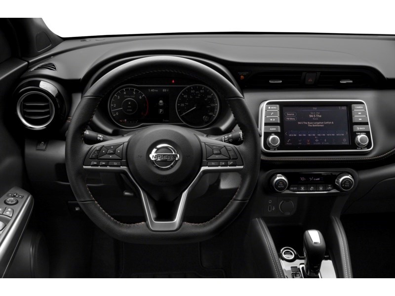 2020 Nissan Kicks SR FWD Interior Shot 3
