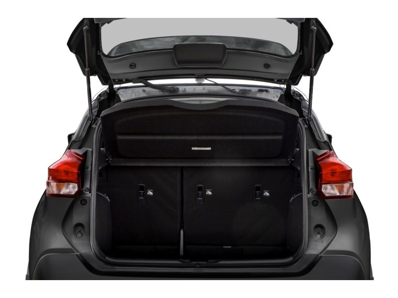 2020 Nissan Kicks SR FWD Exterior Shot 4