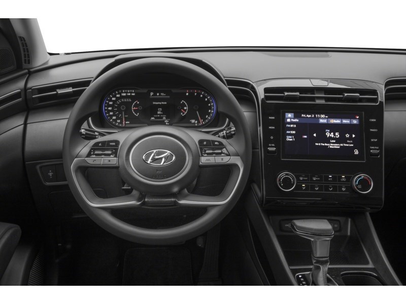 2022 Hyundai Tucson Preferred AWD Interior Shot 2