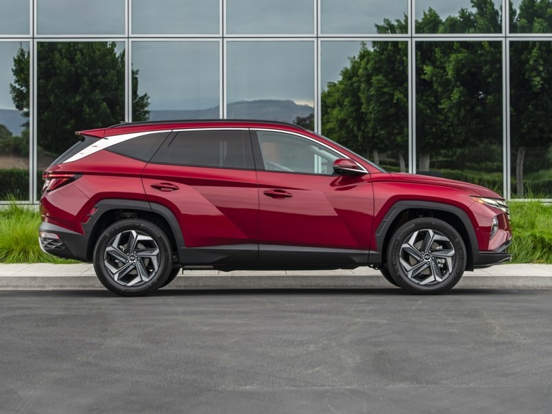 Ottawa's New 2024 Hyundai Tucson Trend New Vehicle Model Overview