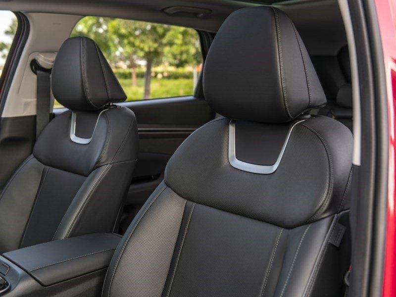 2022 Hyundai Tucson Essential OEM Shot 5
