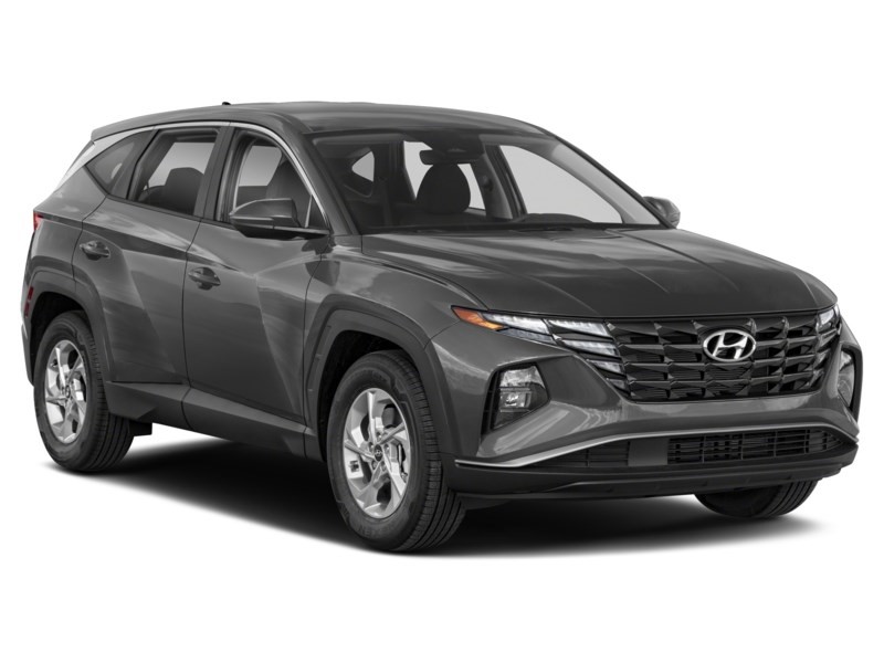 2023 Hyundai Tucson Essential FWD Exterior Shot 8