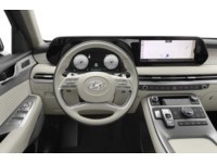 2025 Hyundai Palisade Ultimate Calligraphy 7-Passenger AWD Interior Shot 3