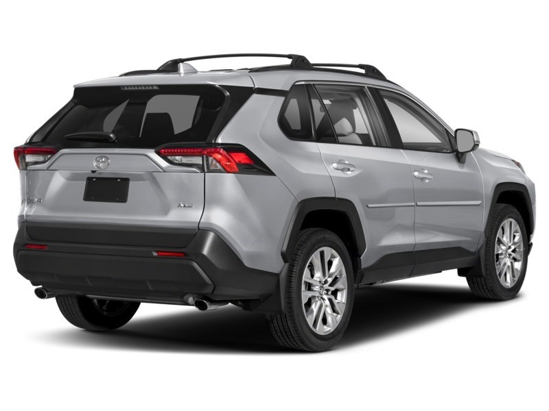 2025 Toyota RAV4 XLE AWD Exterior Shot 2