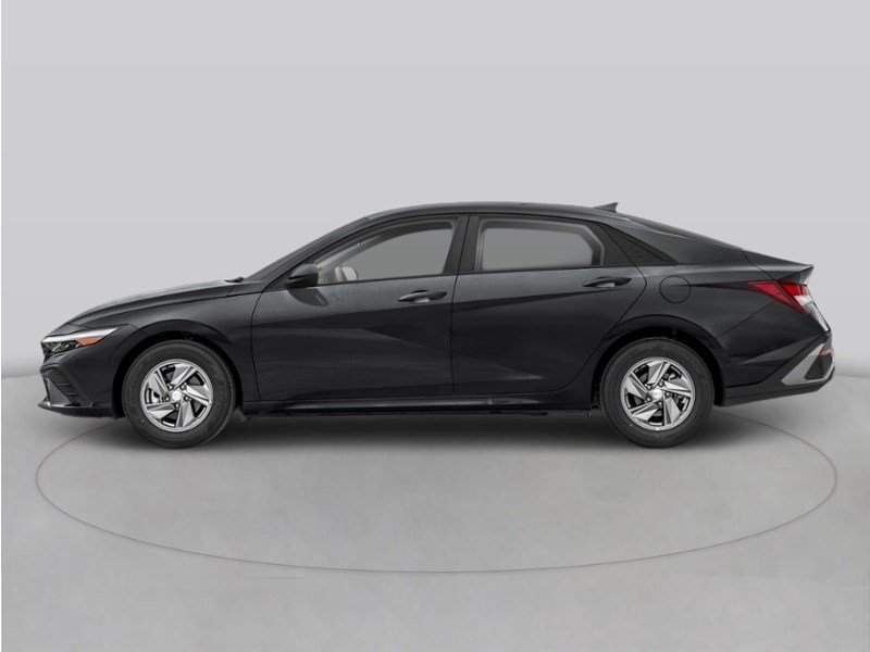 2026 Hyundai Elantra Preferred OEM Shot 2